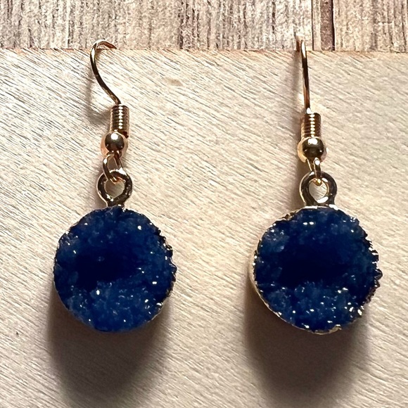 Stone Hook Drop Earring Round Circle Natural Quartz Geode Crystal Jewelry - Picture 5 of 6